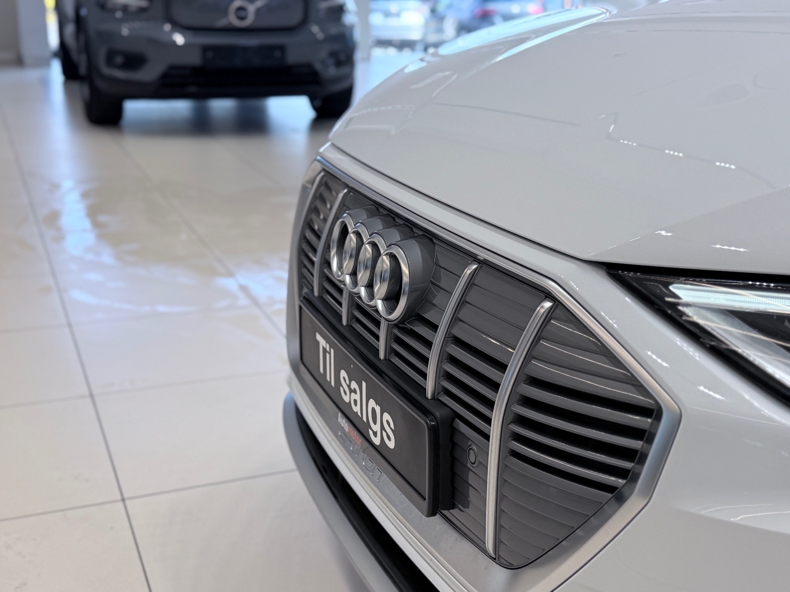 Hovedbilde av Audi e-tron