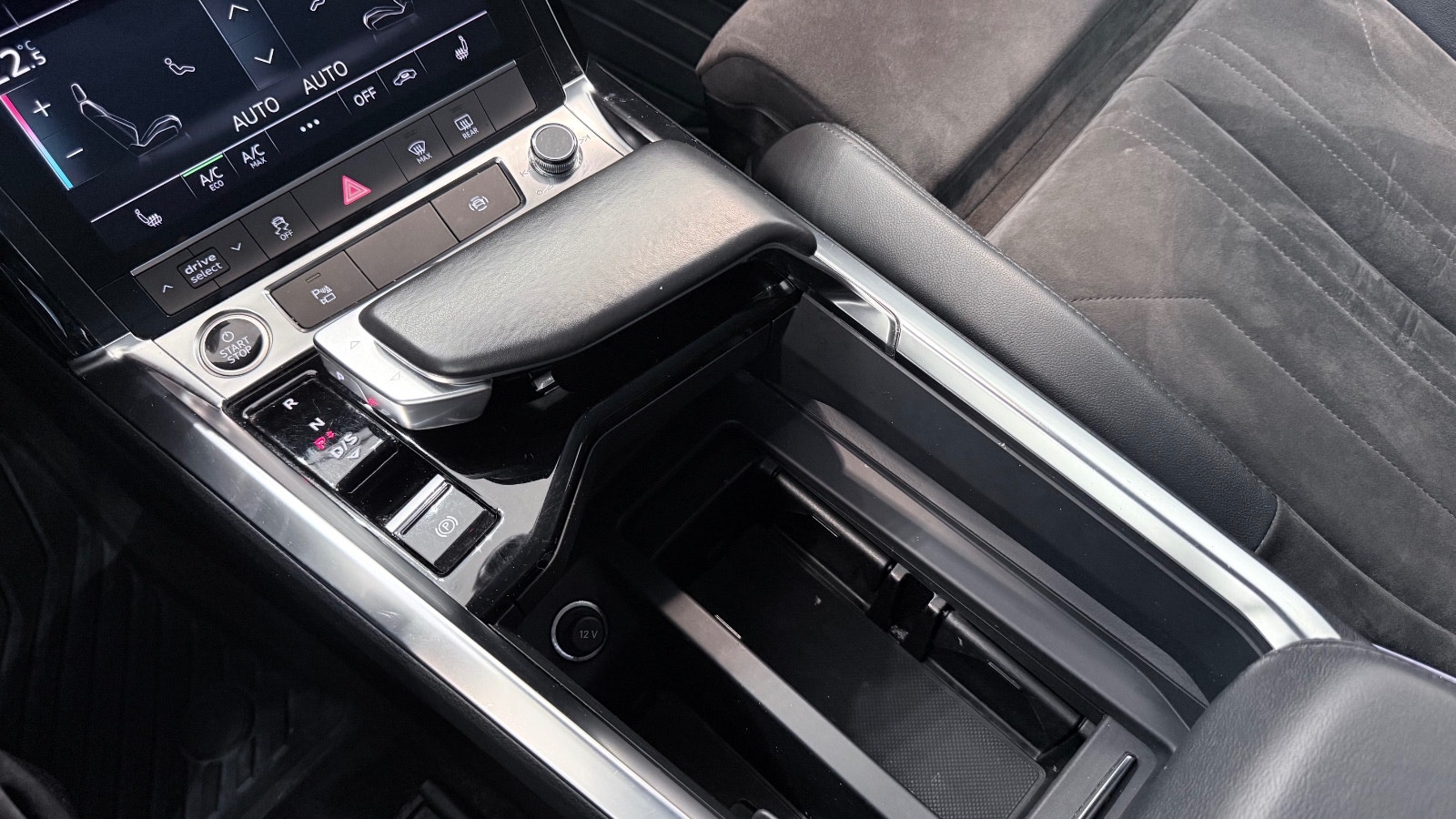 Hovedbilde av Audi e-tron