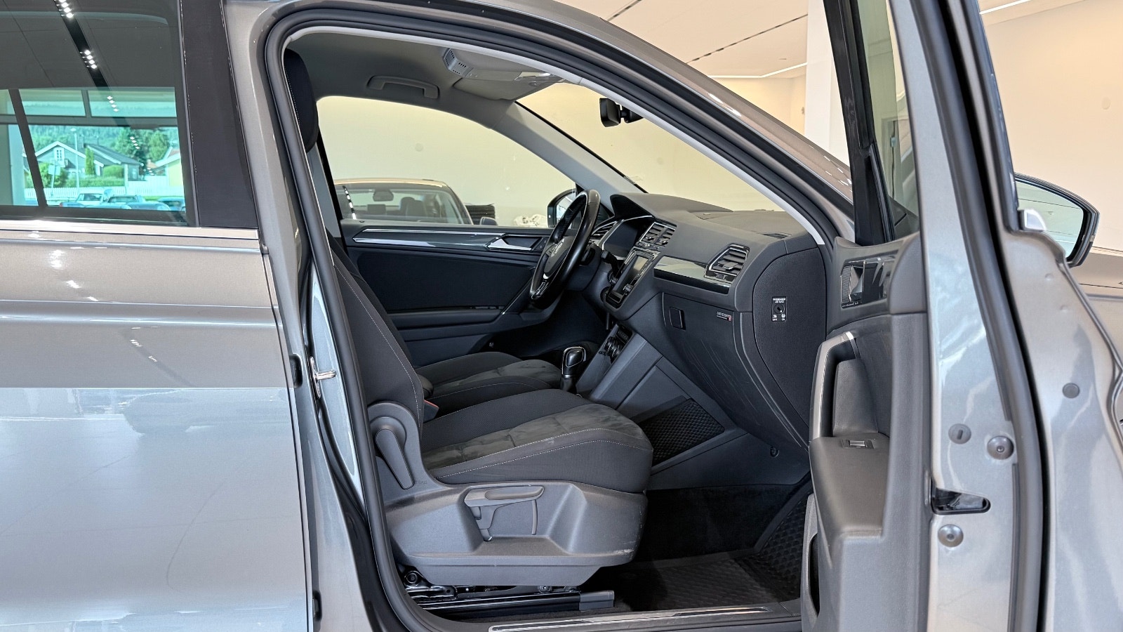 Hovedbilde av Volkswagen Tiguan