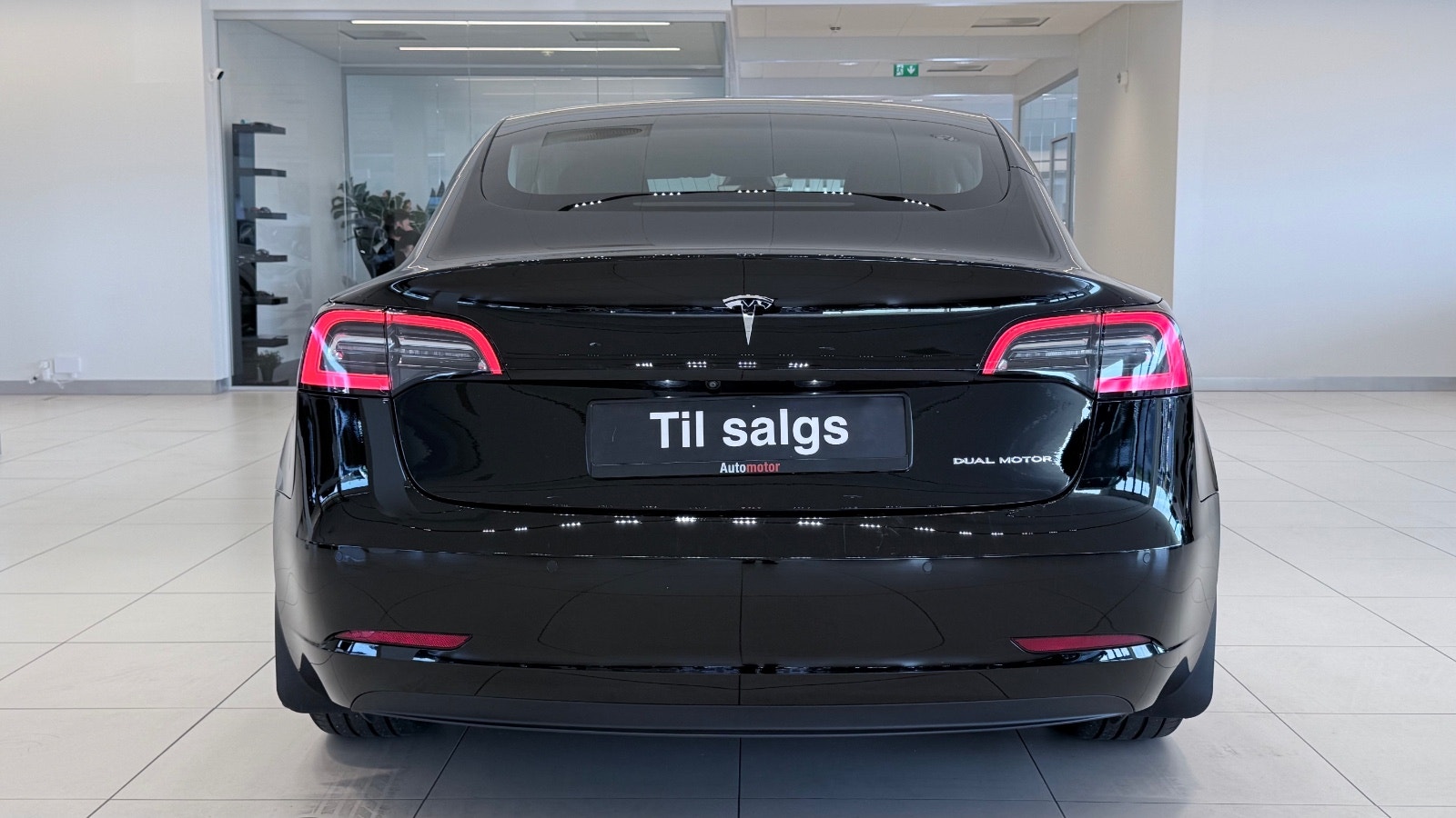 Hovedbilde av Tesla Model 3