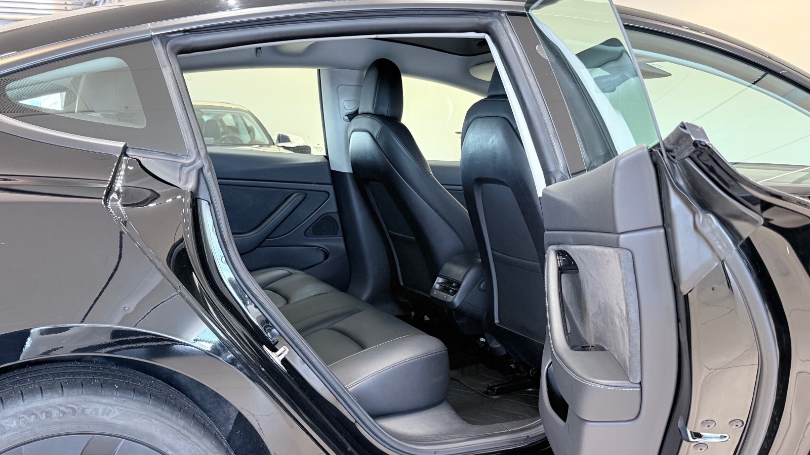 Hovedbilde av Tesla Model 3