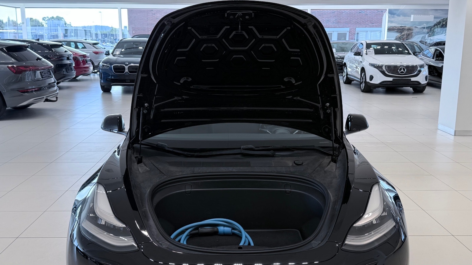 Hovedbilde av Tesla Model 3