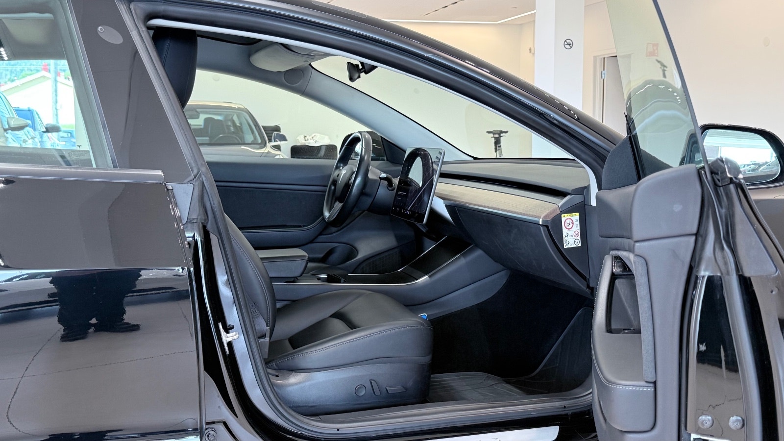 Hovedbilde av Tesla Model 3