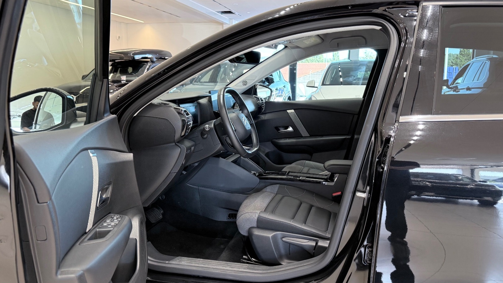 Hovedbilde av Citroen E-C4