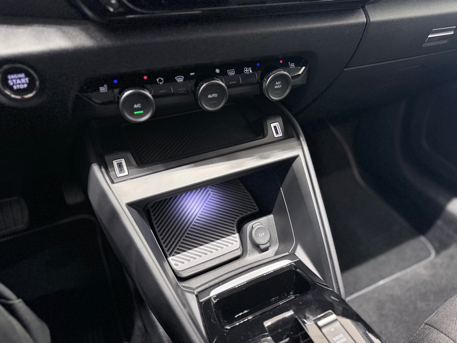 Hovedbilde av Citroen E-C4