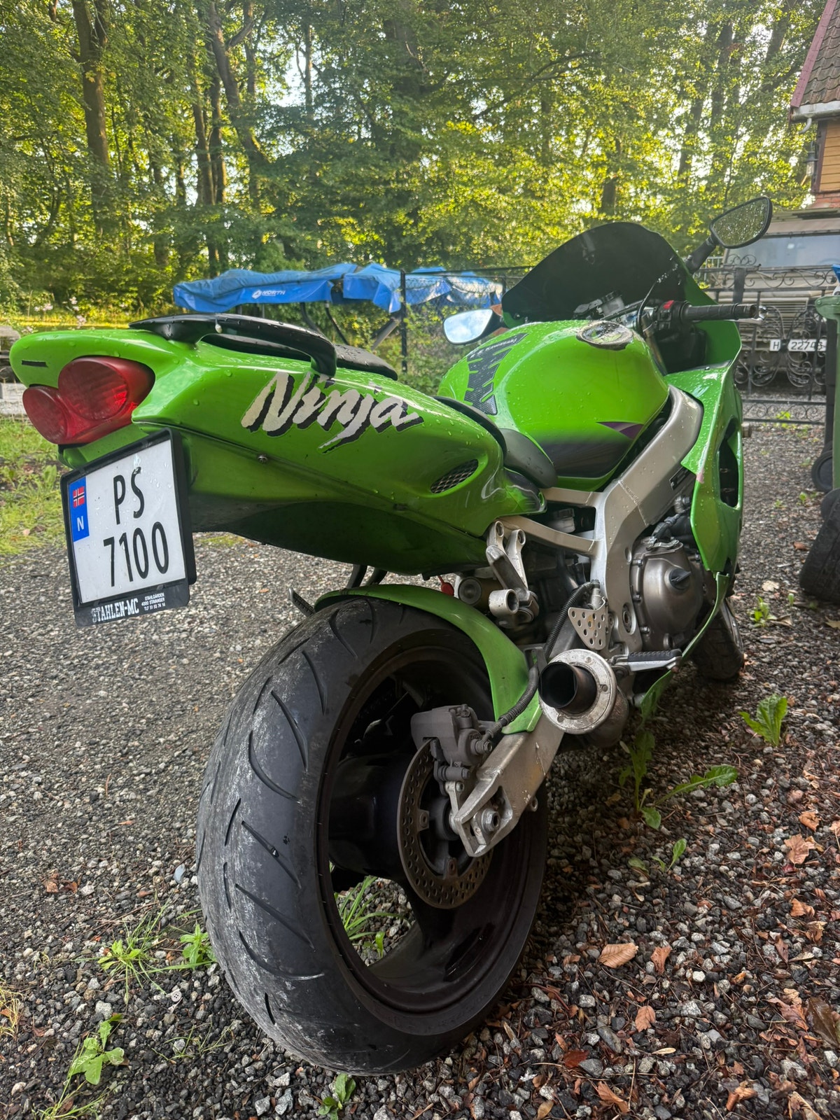 Til salgs: Kawasaki Ninja ZX-9R - 1998 | FINN.no