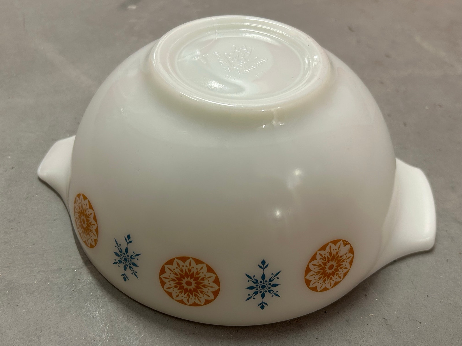 Vintage JAJ Pyrex Morning Star / Snowflake skål | FINN-torget