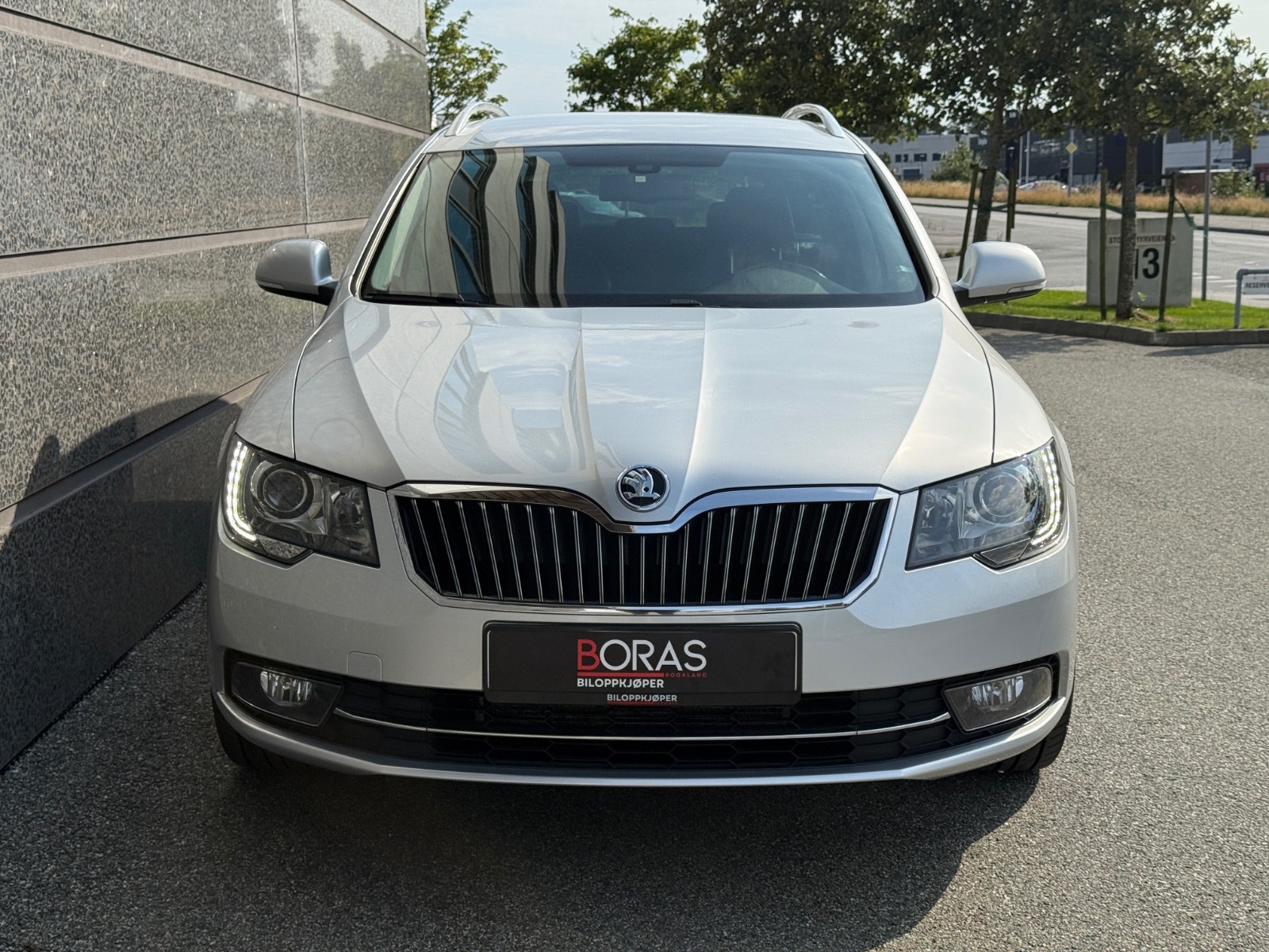 Hovedbilde av Skoda Superb