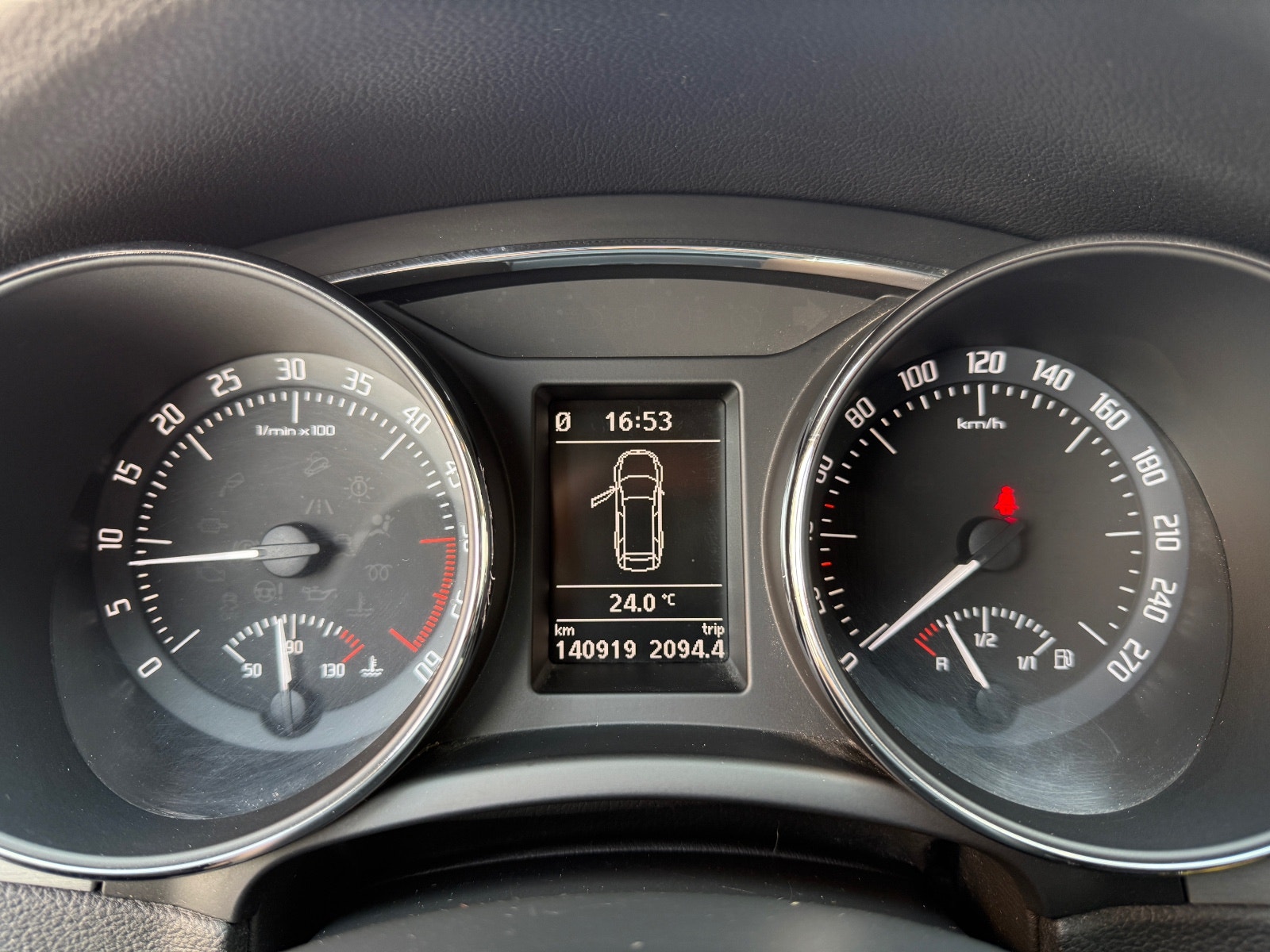 Hovedbilde av Skoda Superb