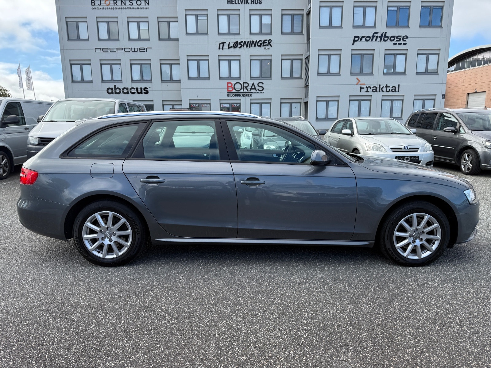 Hovedbilde av Audi A4
