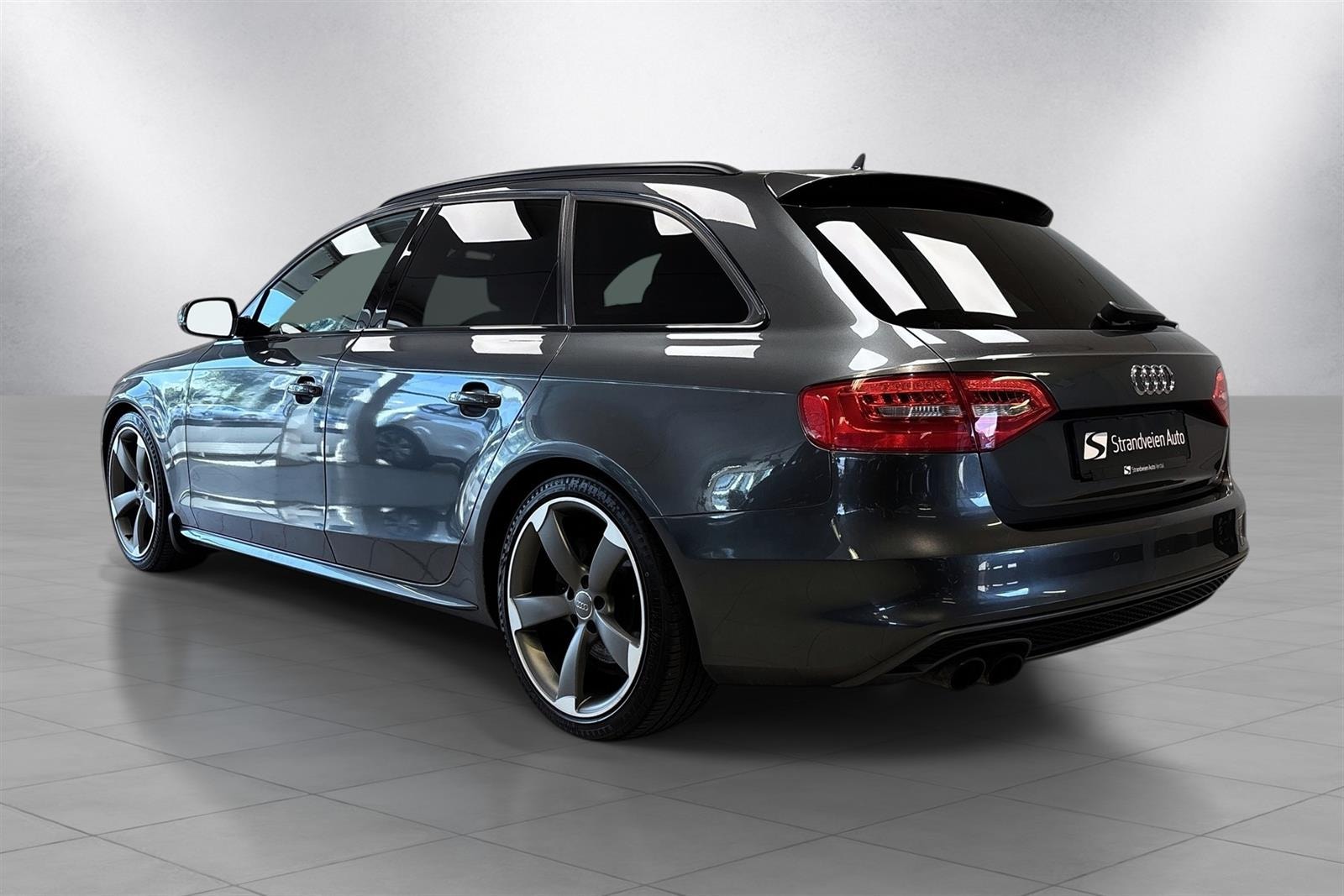 Audi A4 2014