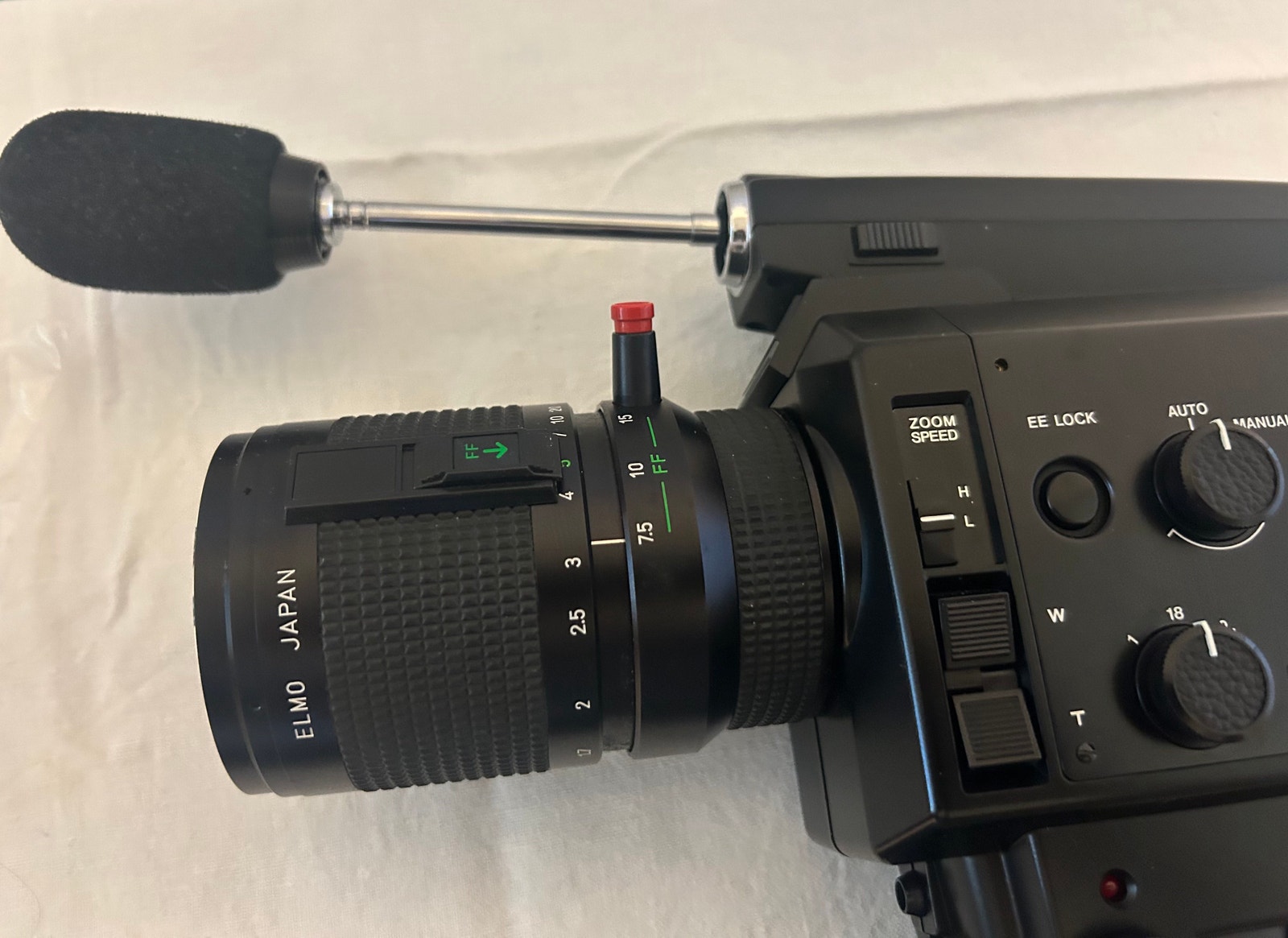 Elmo Super 8 Sound 1012S-XL Macro – Flott Super 8-kamera! | FINN