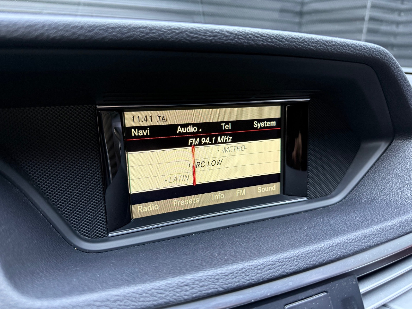 Hovedbilde av Mercedes-Benz E220