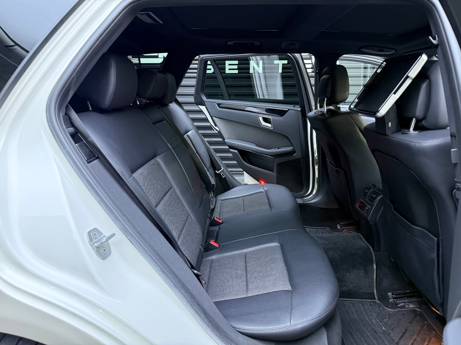 Hovedbilde av Mercedes-Benz E220