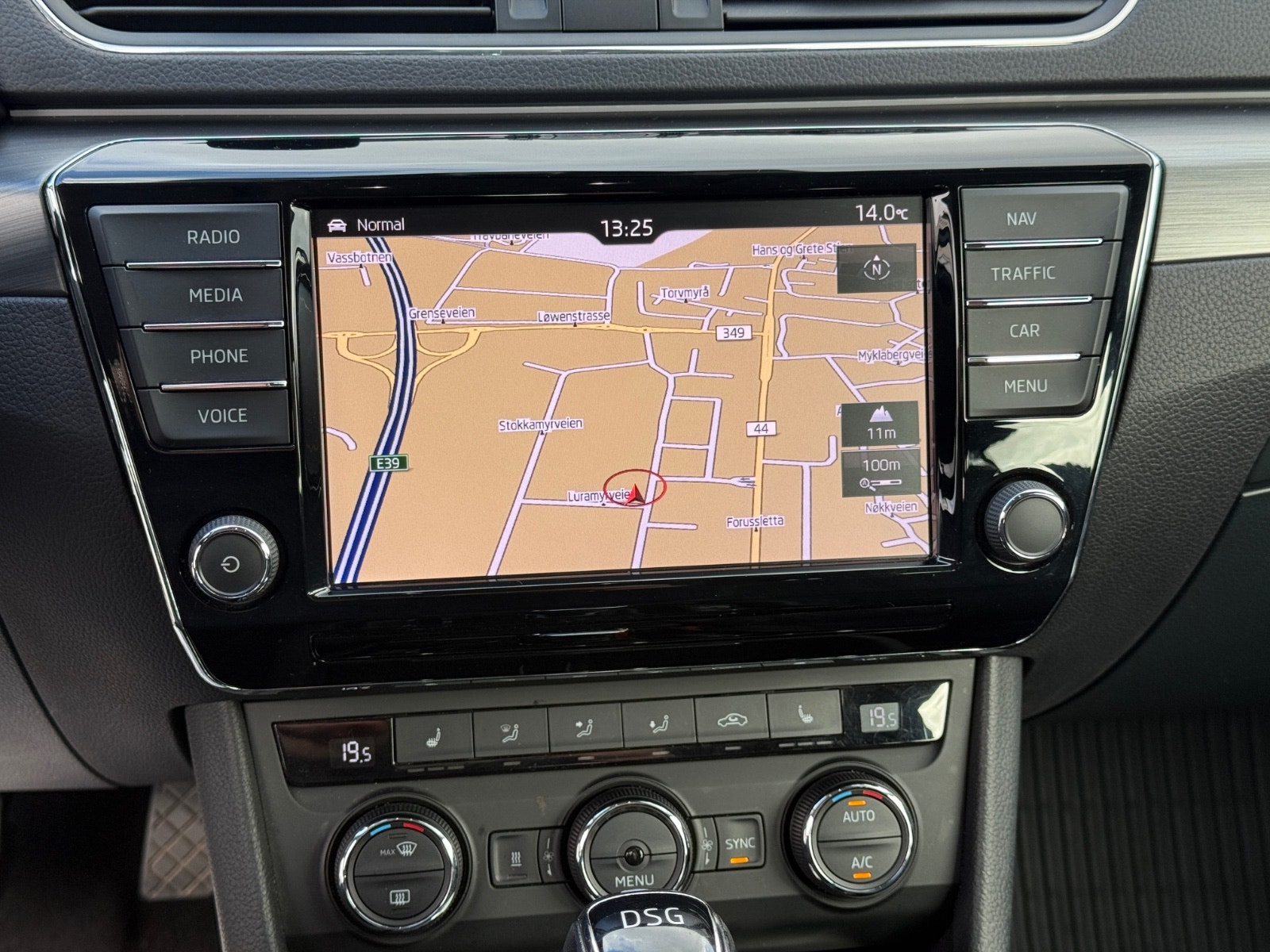 Hovedbilde av Skoda Superb