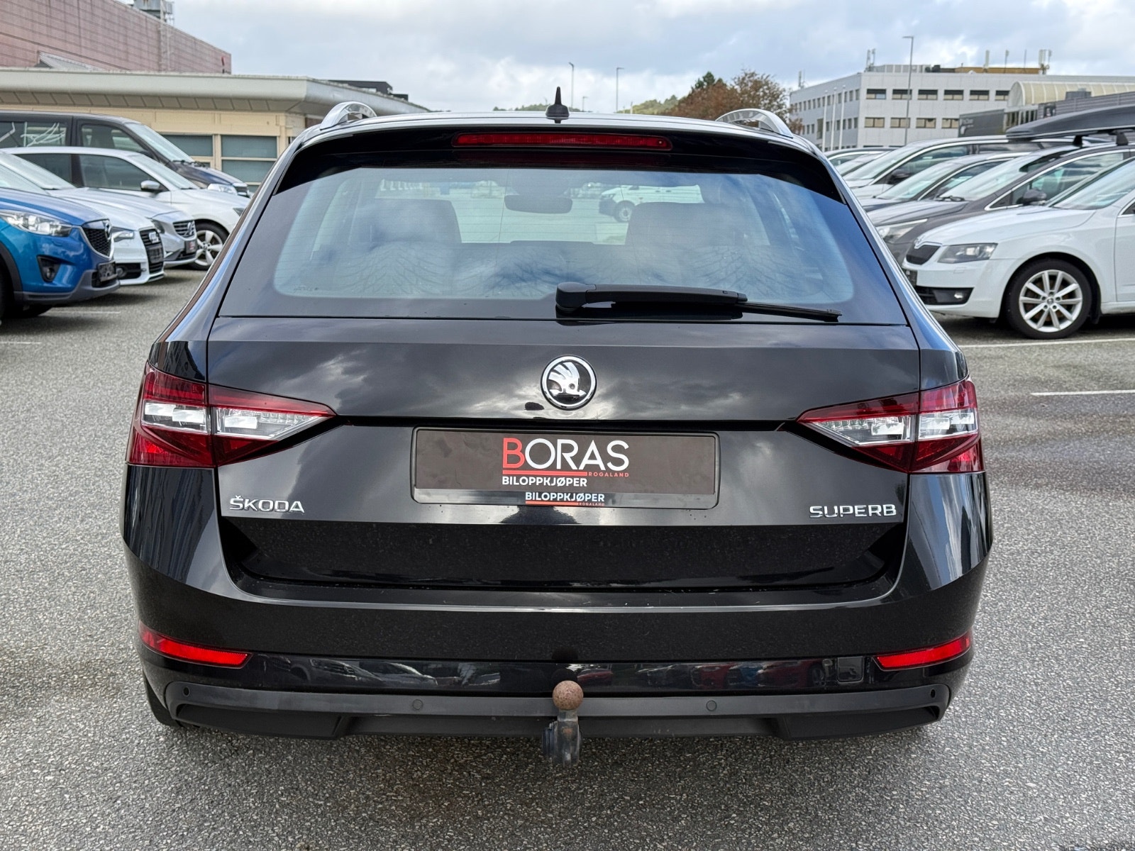 Hovedbilde av Skoda Superb
