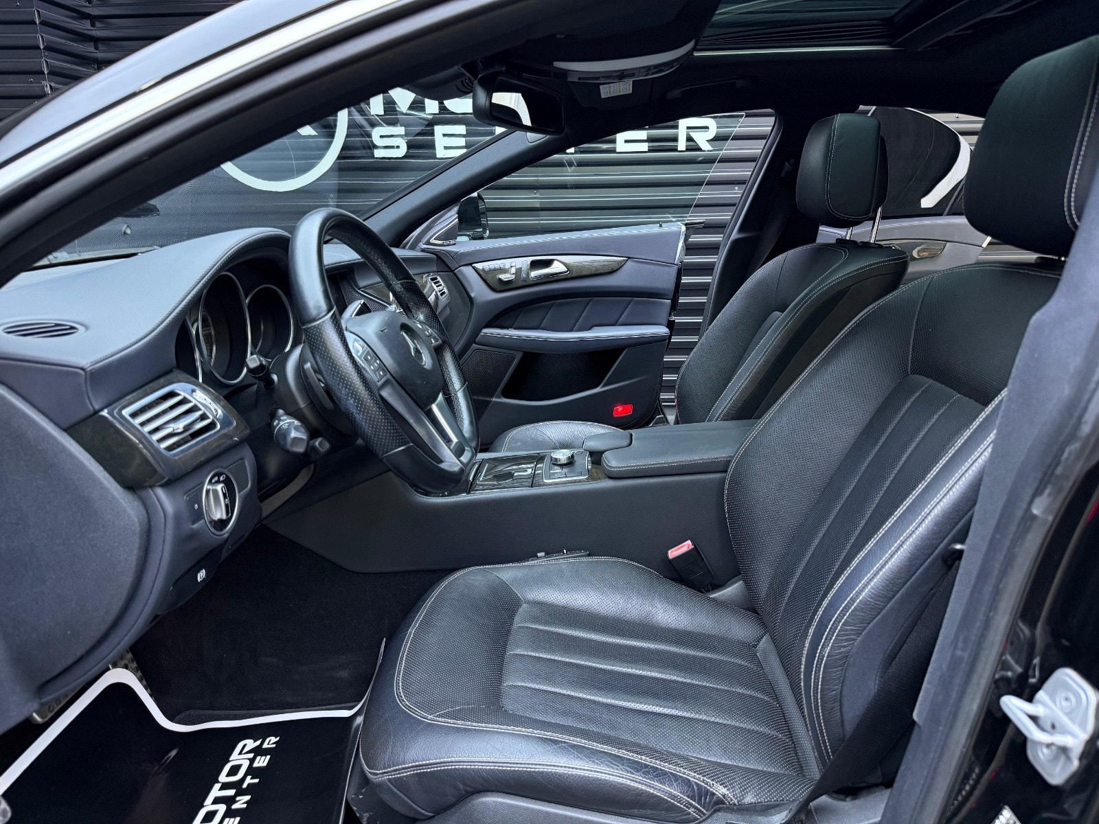 Hovedbilde av Mercedes-Benz CLS500