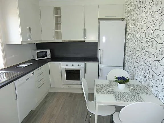 Kjøkken, fullt utstyrt Galleribilde