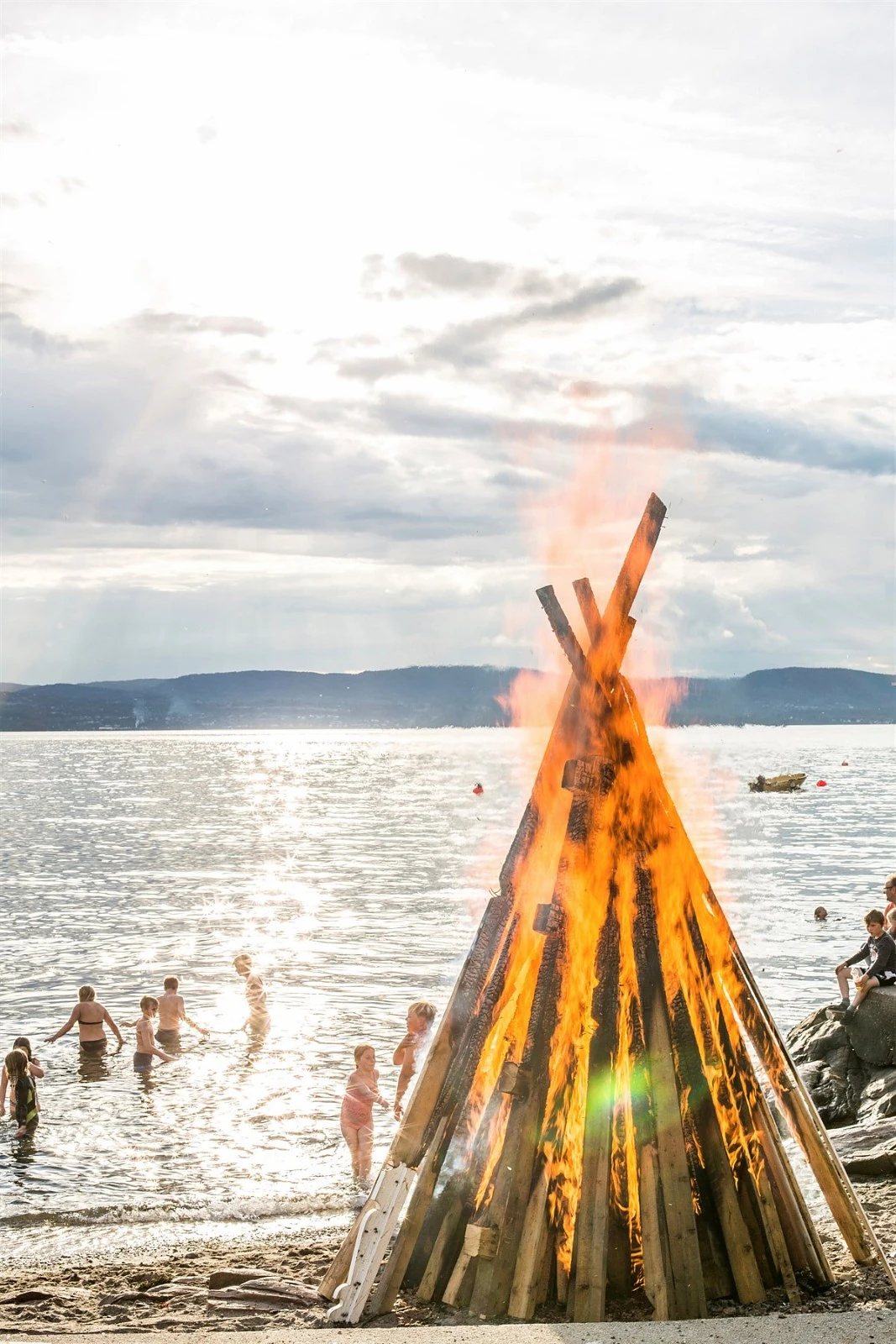 Fjellstrand strand - Sankthansaften 2015 Galleribilde