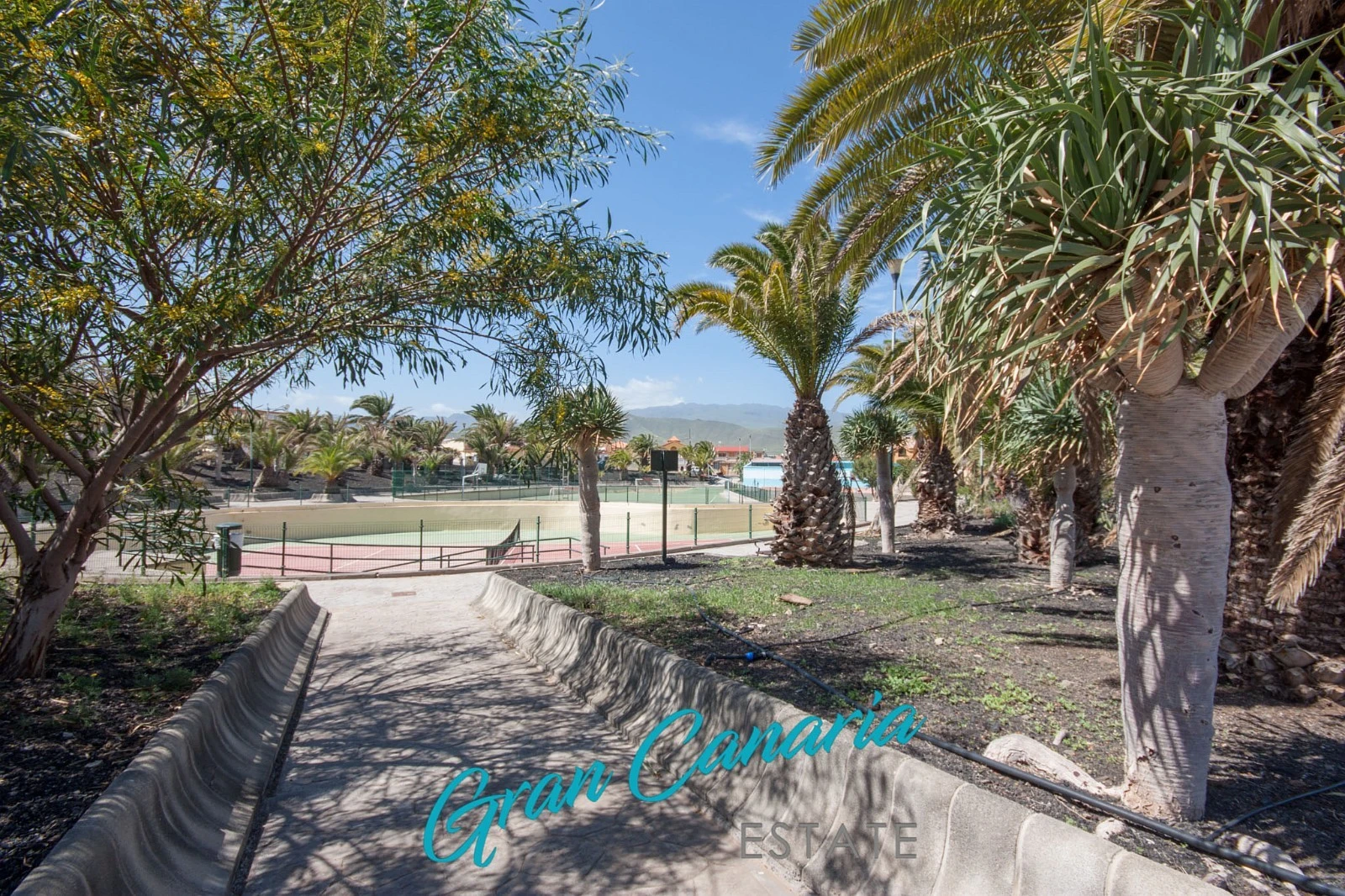 Nærliggende fasiliteter (kun 1 minutt gange) Galleribilde