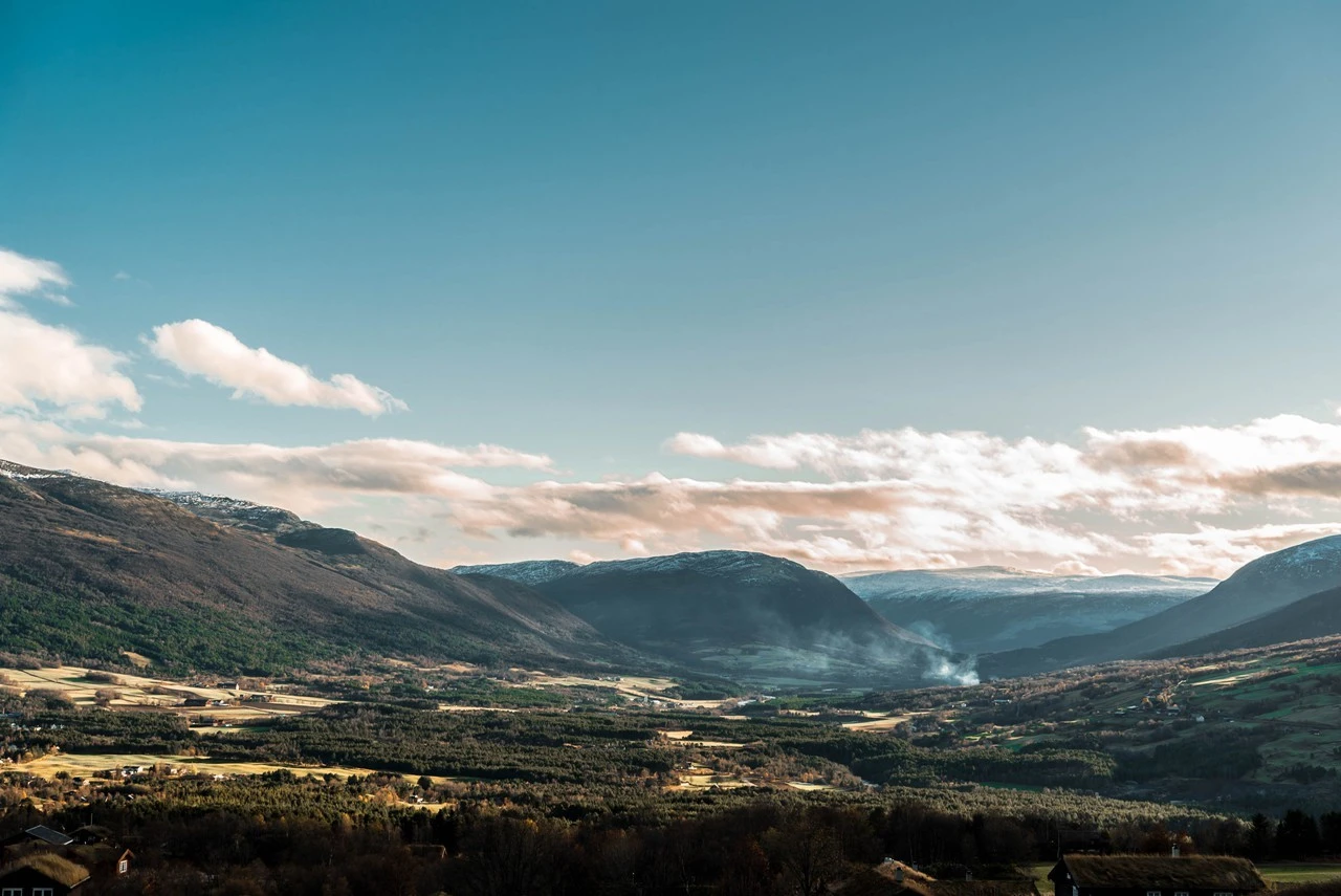 Fantastisk og naturskjønn utsikt fra eiendommen Galleribilde