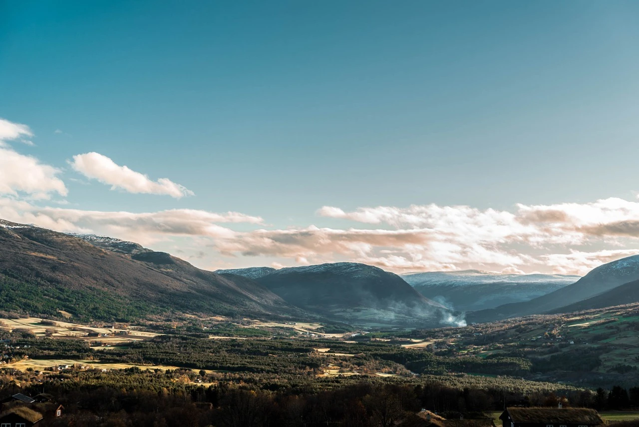 Fantastisk og naturskjønn utsikt fra eiendommen Galleribilde