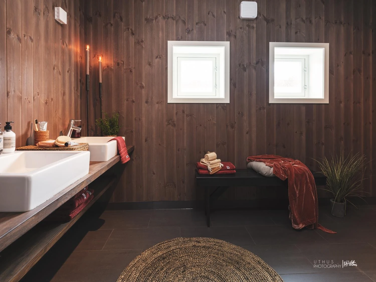 Bilde fra tilsvarende hytte - utstyrsnivået på avbildet hytte avviker noe da det her er gjort tilvalg Galleribilde