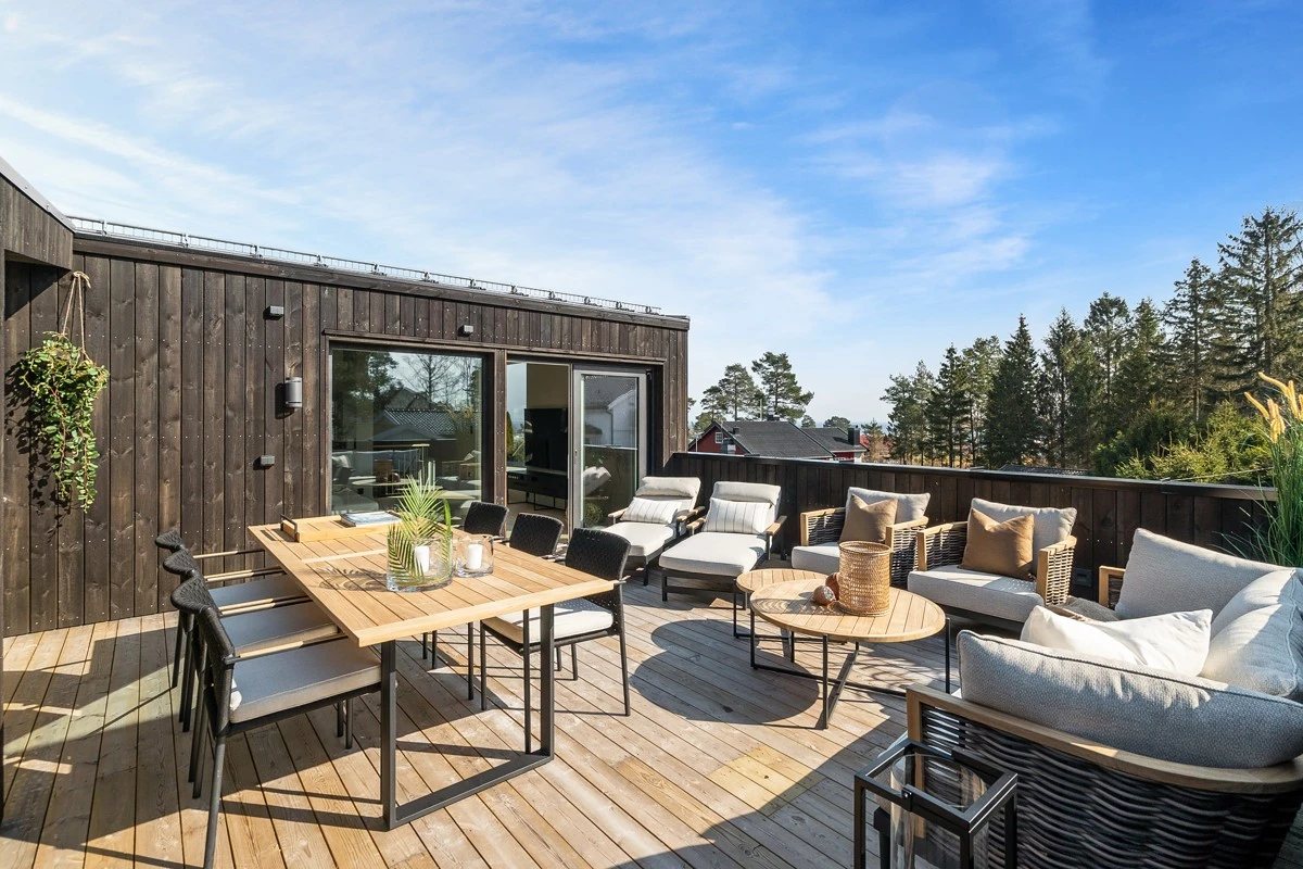 Stor takterrasse på 32 kvm. Galleribilde