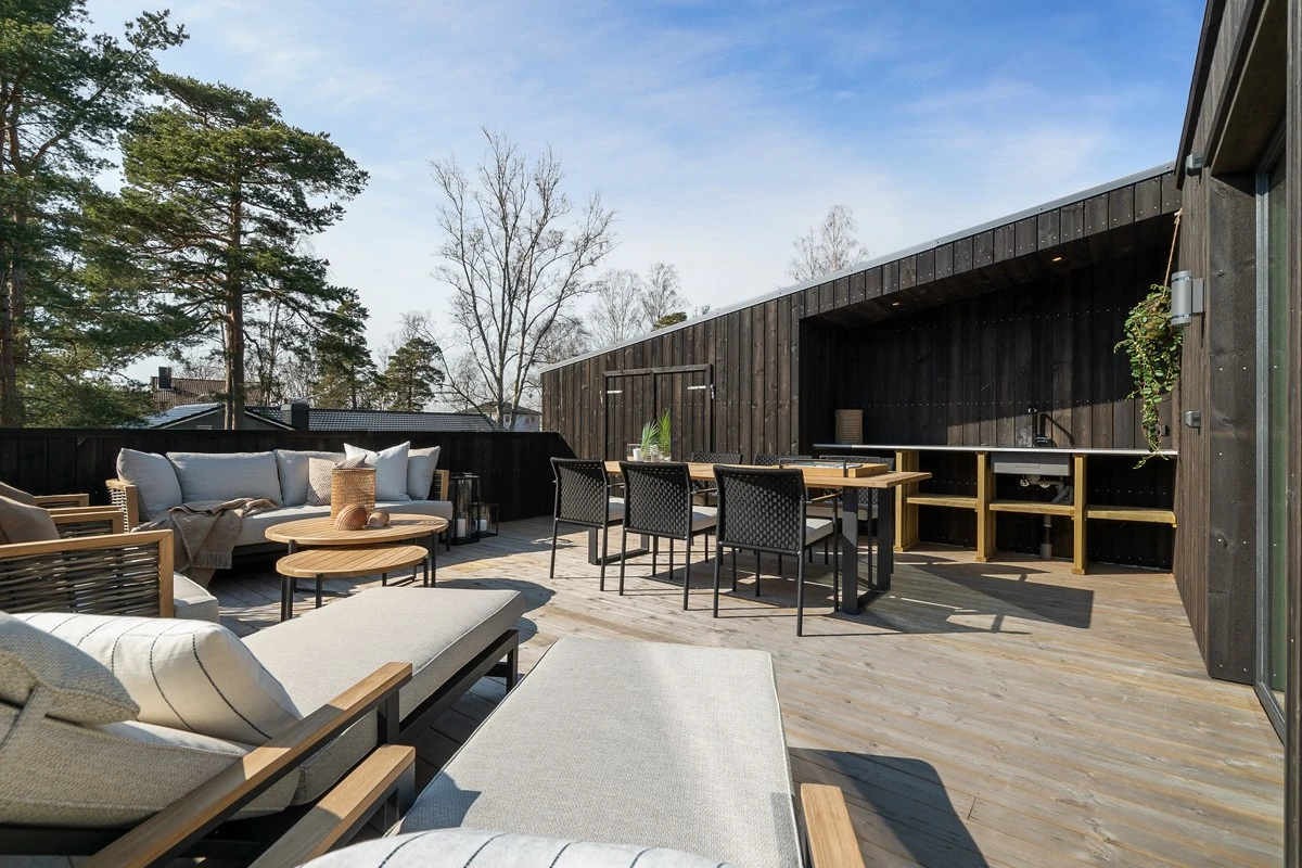 Meget usjenert og solrikt Galleribilde