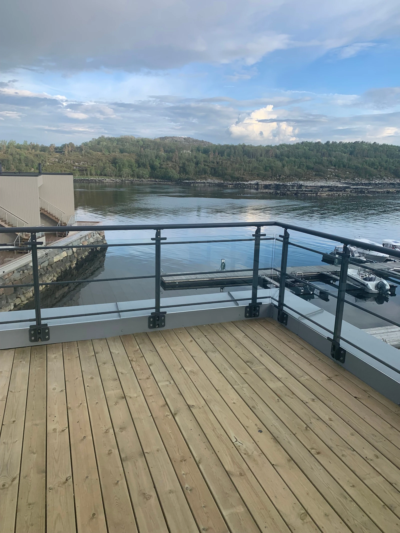 Utsikt over båthavnen (mot syd) Galleribilde