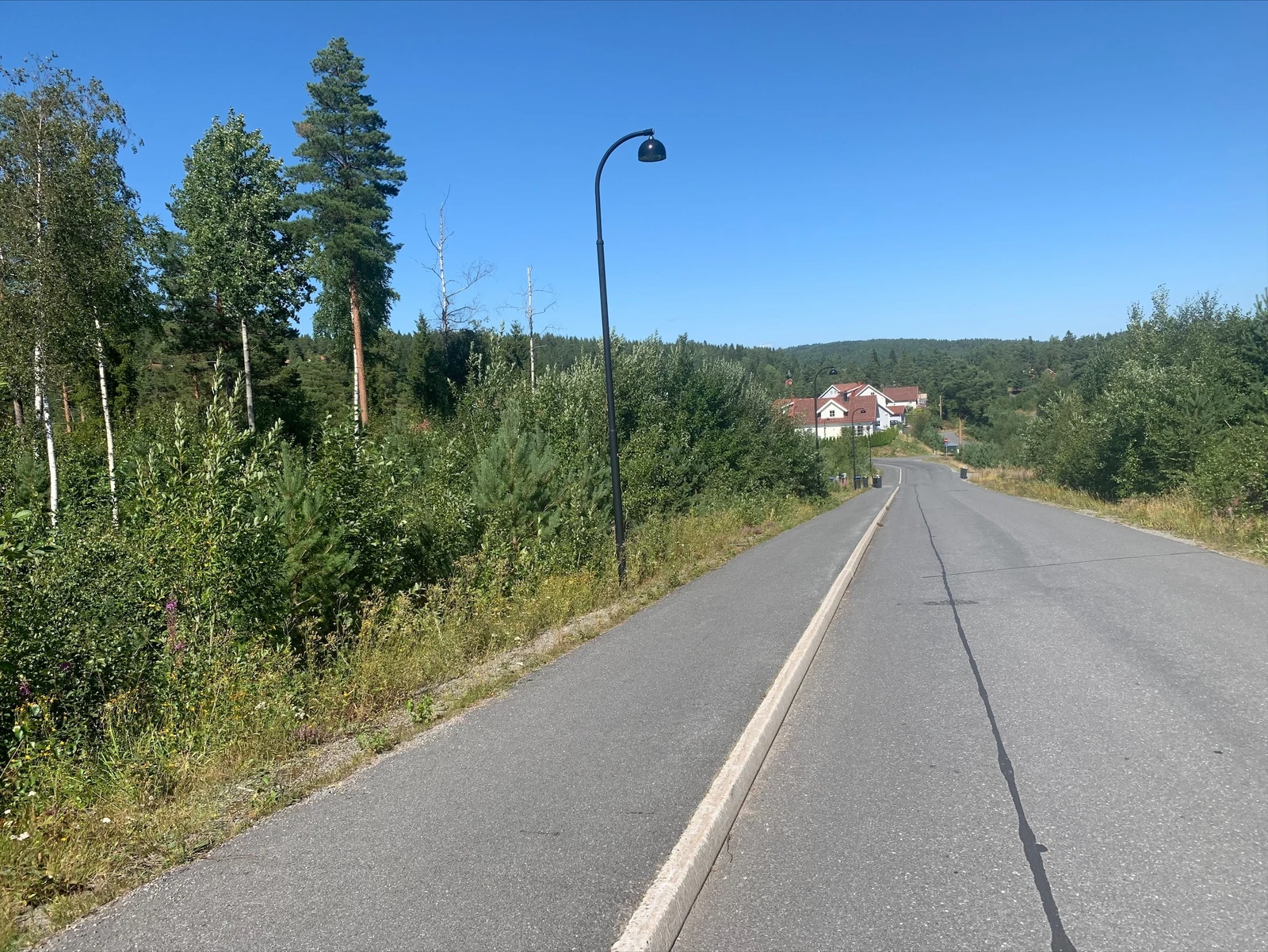 Mauråsen boligfelt: Øvre Mauråsen, tomt 35 og 39 på venstre side Galleribilde