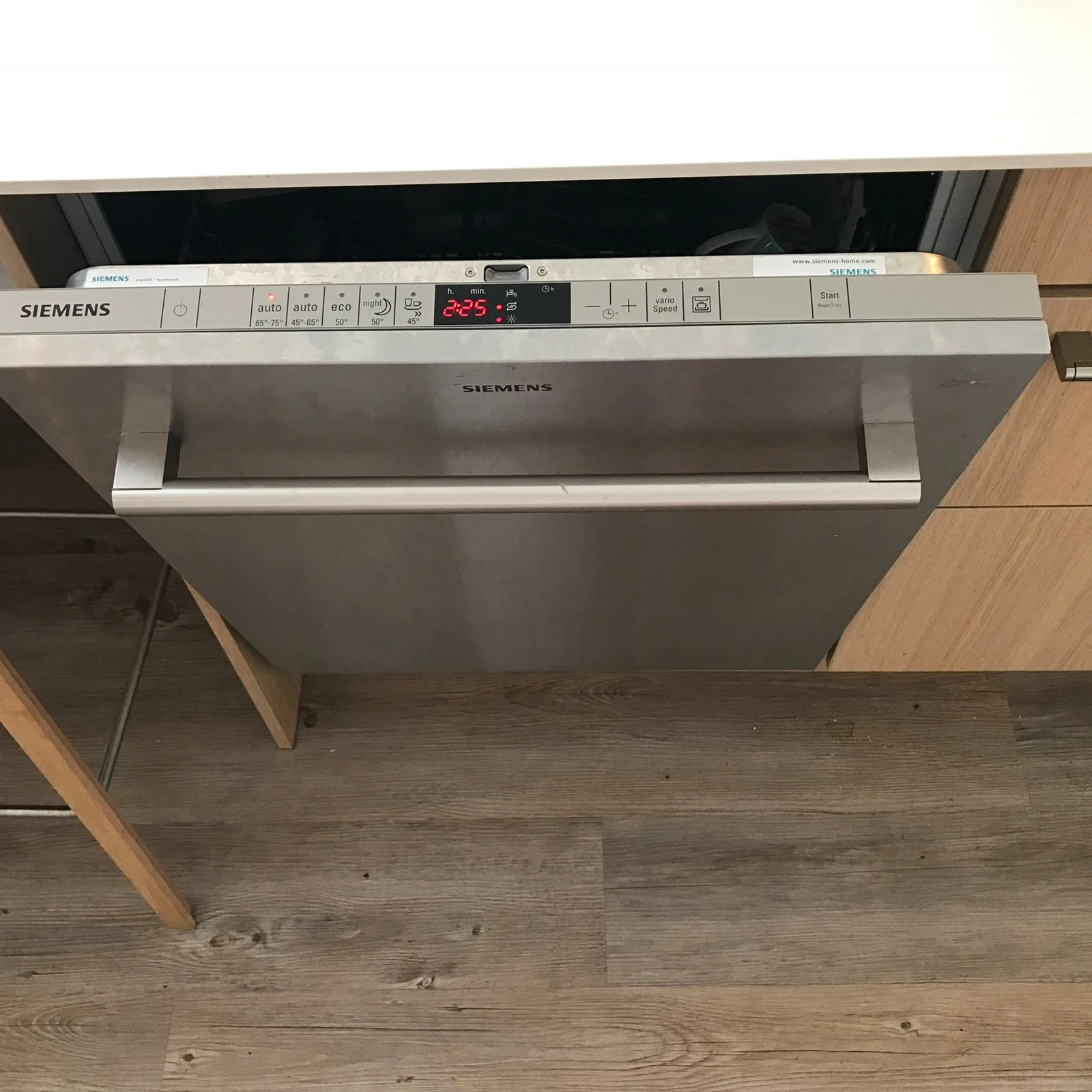 Oppvaskmaskin. Denne er bytter ut med ny fra Miele Galleribilde