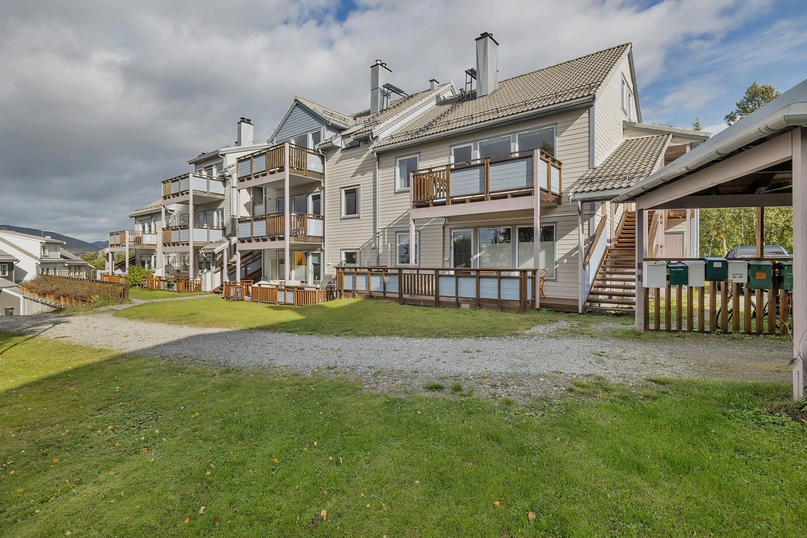 Velkommen til praktiske og prisgunstige Nordavinden 19 - presentert av Storhaug + Partnere Galleribilde