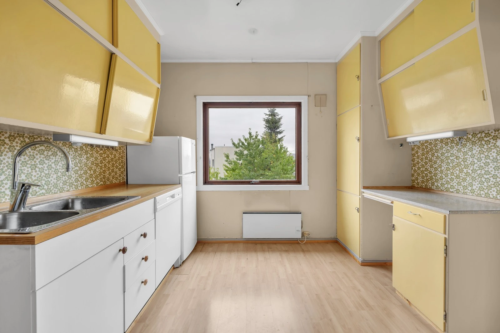 Godt med skap- og benkeplass Galleribilde