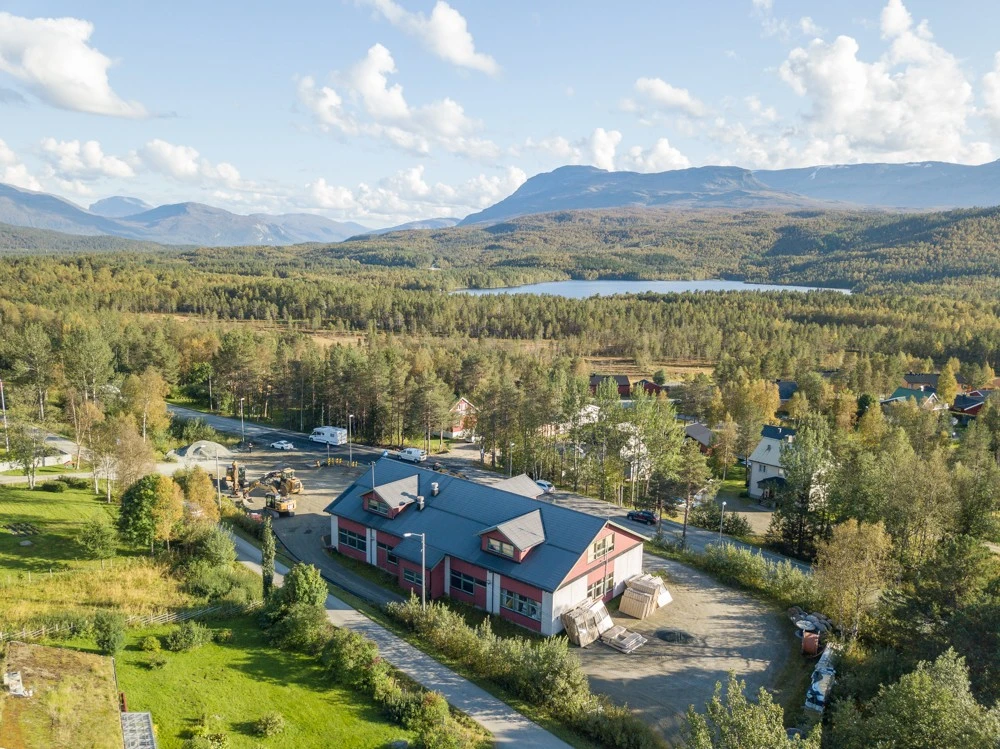 Næringseiendom i dag, med godkjenning for boligprosjekt Galleribilde