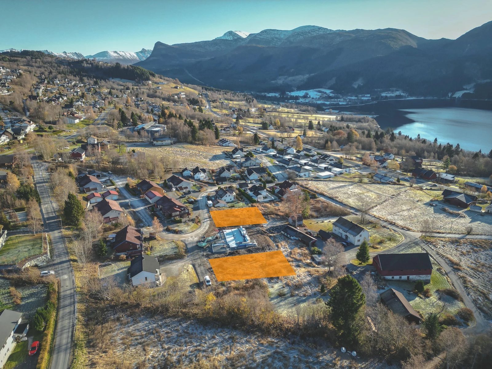 Tomt A er mot vest. Galleribilde