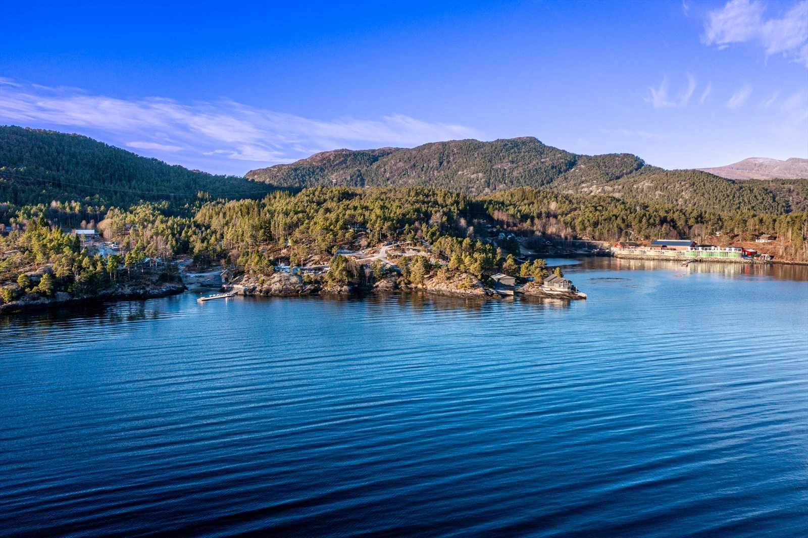 Mulighet for å kjøpe båtplass, naust og bod. Galleribilde