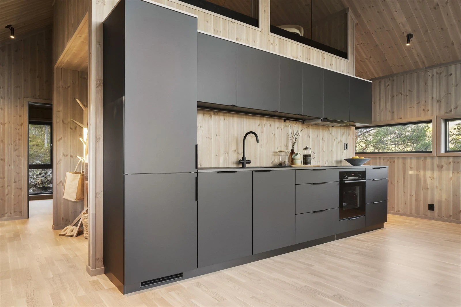 Delikat kjøkkeninnredning fra kvalitetsmerket Kvik. Galleribilde