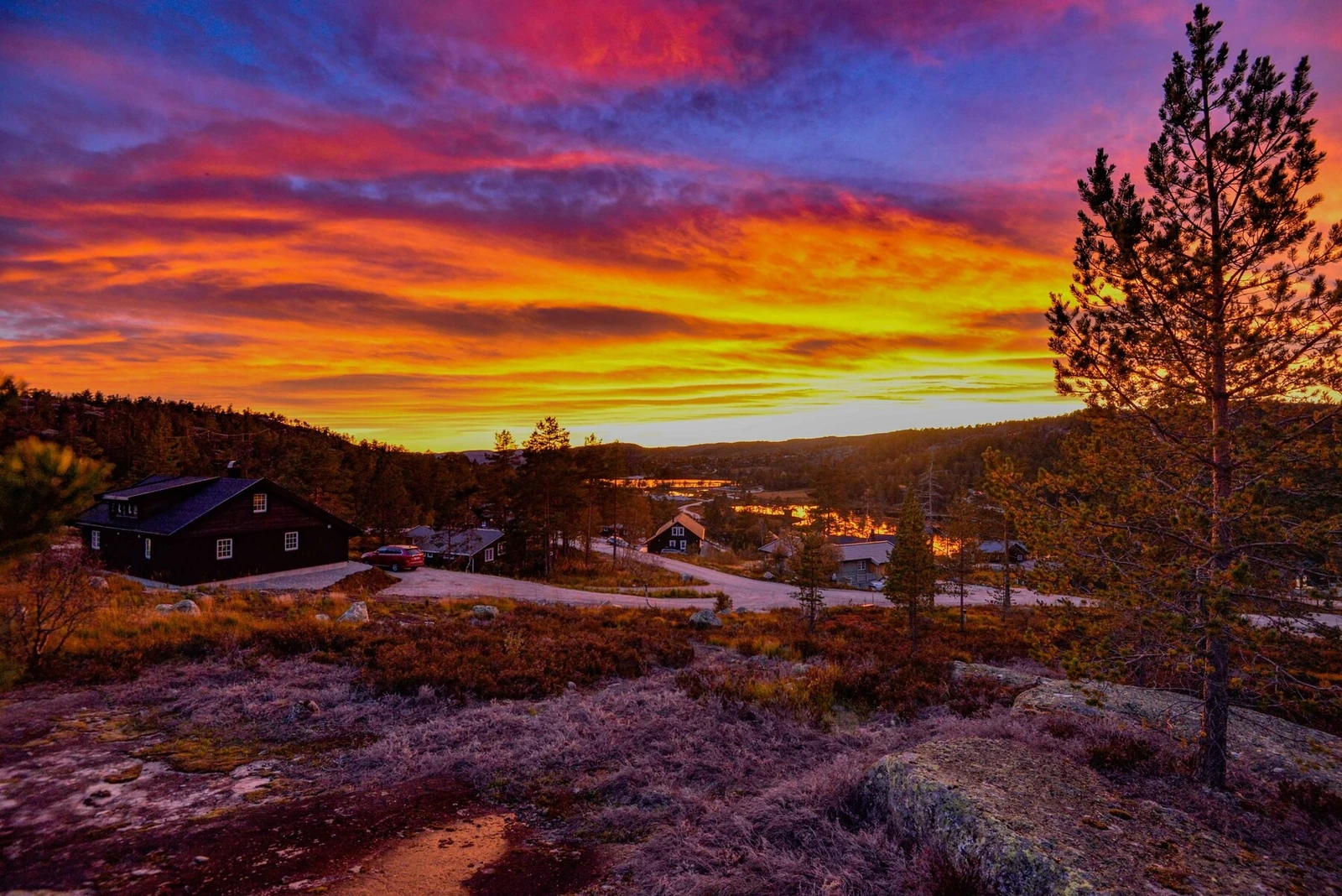 Nydelig solnedgang mot vest Galleribilde