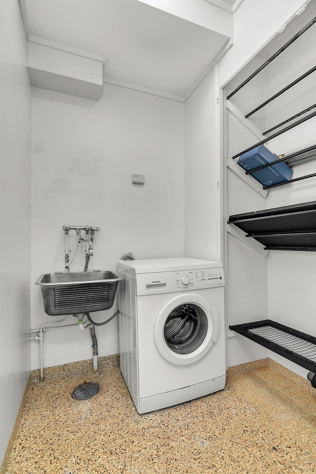 Leiligheten har også eget vaskerom Galleribilde