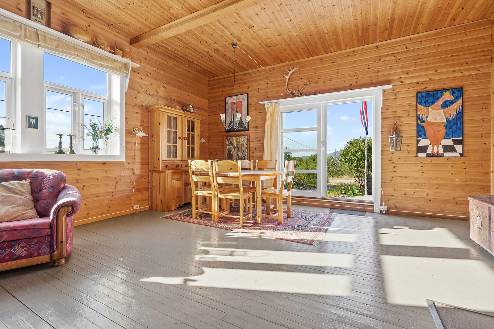 God plass til spisebord Galleribilde