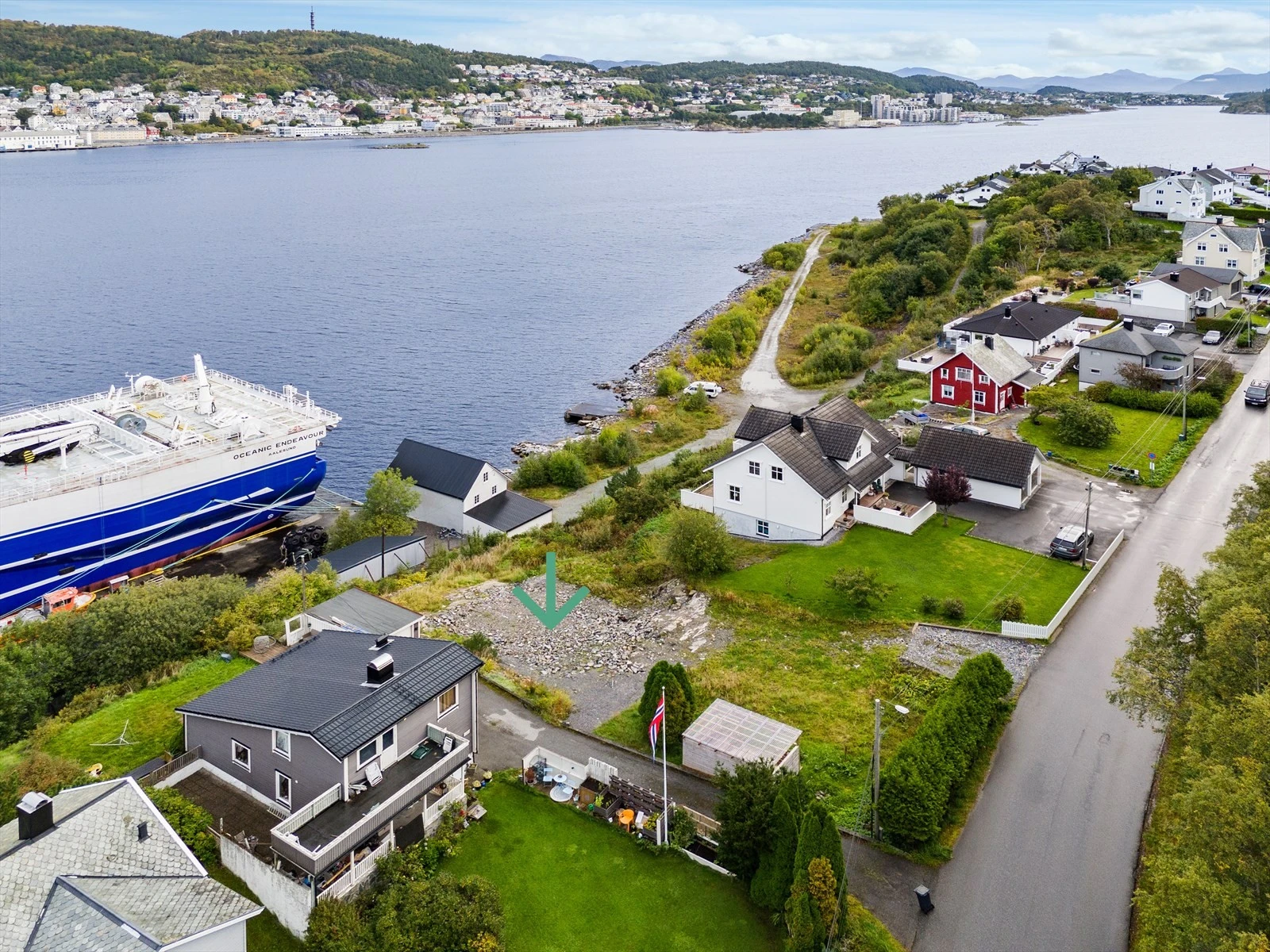 Velkommen til Kaptein Linges veg 189 presentert av Torstein Drevik v/Notar Galleribilde
