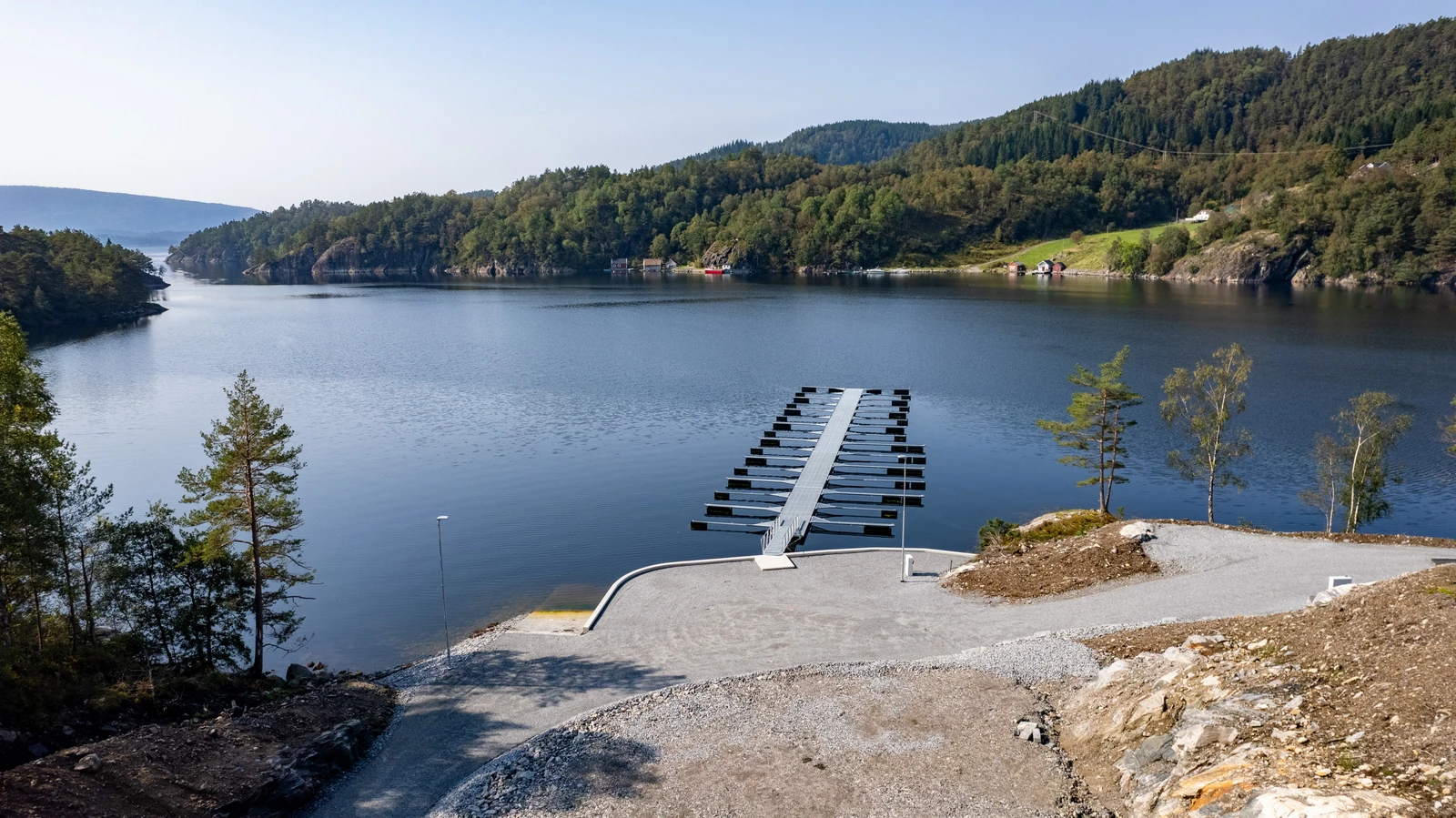 Oversiktsbilde fra kai og brygge Galleribilde