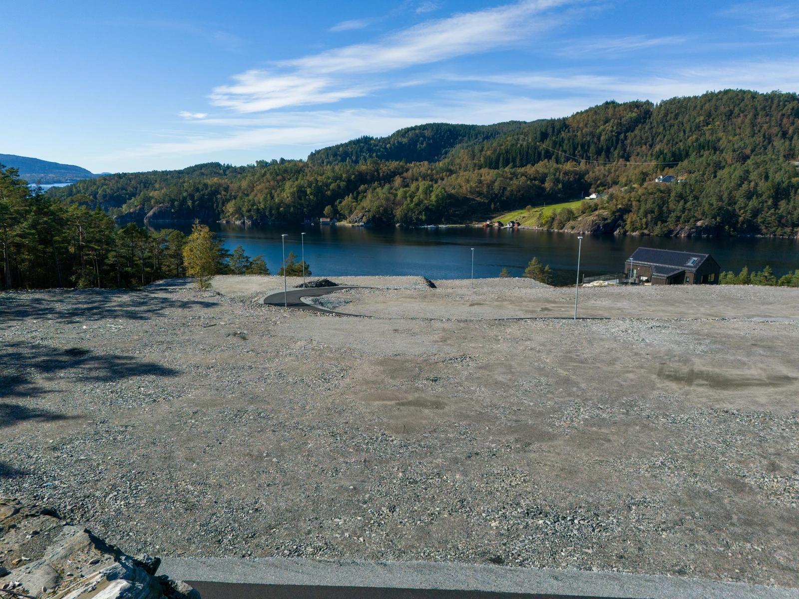 Tomt 19
Tomte Areal: 795m²
Pris: 1.090.000.- +
Omkostning: 74 000,- Galleribilde