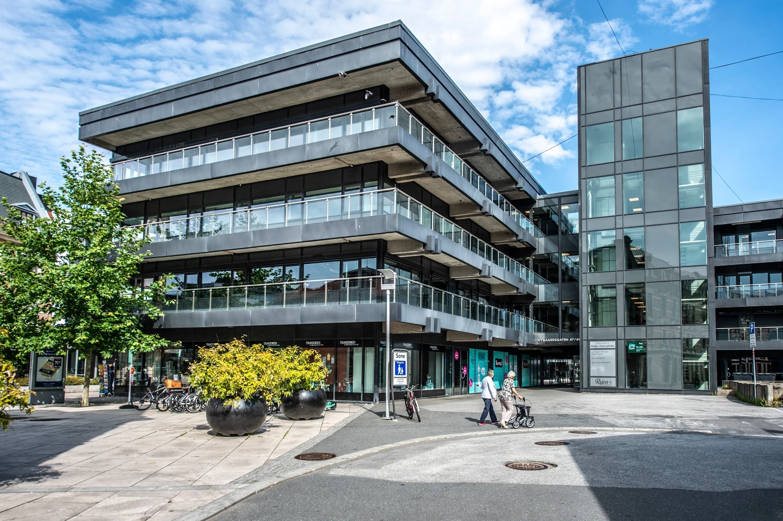 Brage Fram-gården midt i hjerte av Fredrikstad sentrum. Galleribilde