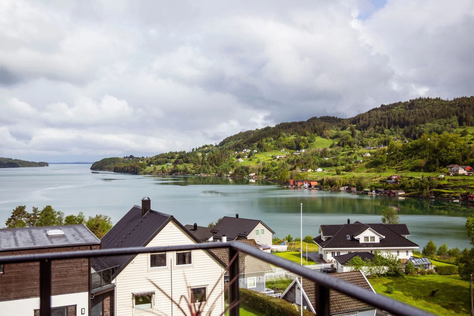 Utsikt fra bolig bygget i byggefeltet. Galleribilde