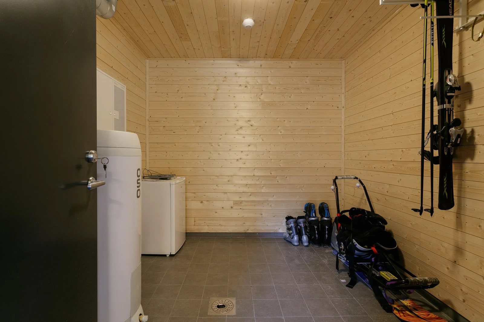 Sportsbod i underetasjen Galleribilde