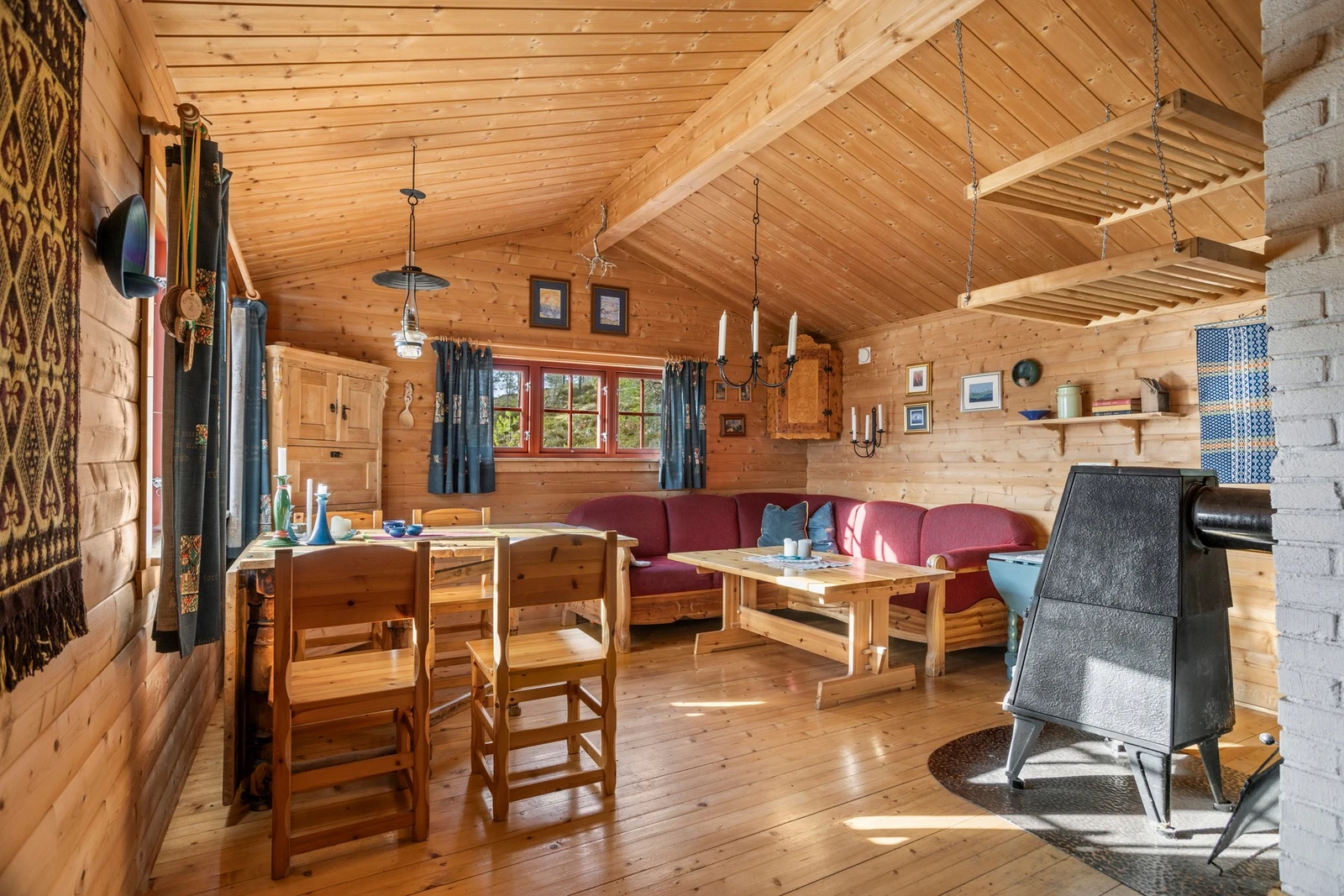 Oppvarming fra vedfyring Galleribilde