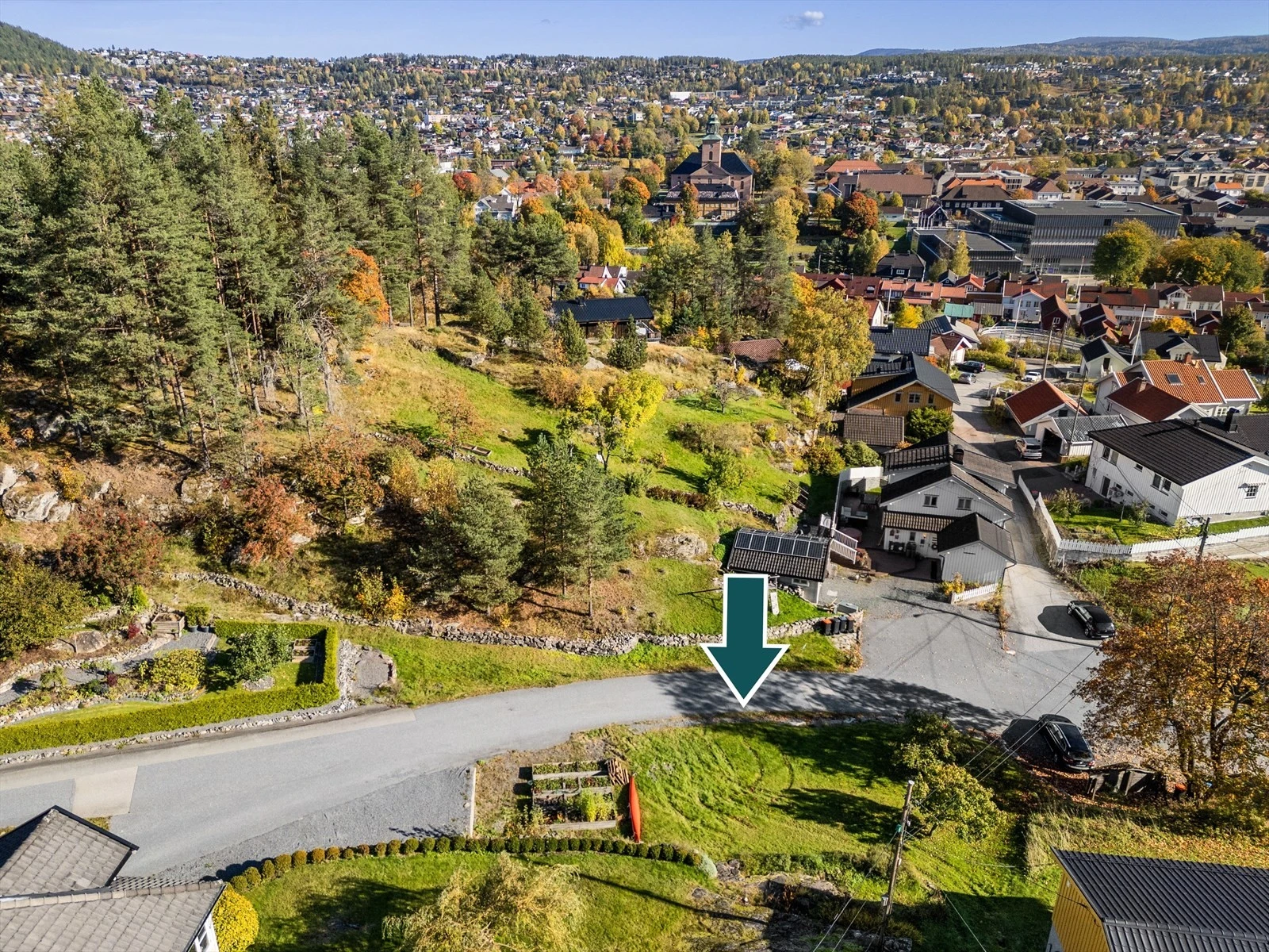 Umiddelbar nærhet til naturen og samtidig gangavstand til Sentrum. Galleribilde