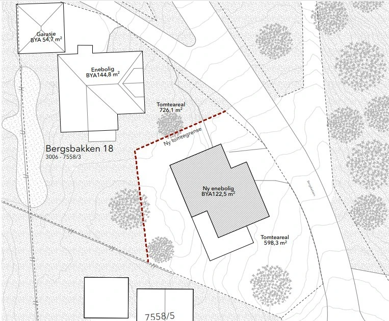 Forslag situasjonskart på tomten. Tegningen er ikke byggesøkt og avvik kan forekomme. Kontakt megler for info. Galleribilde